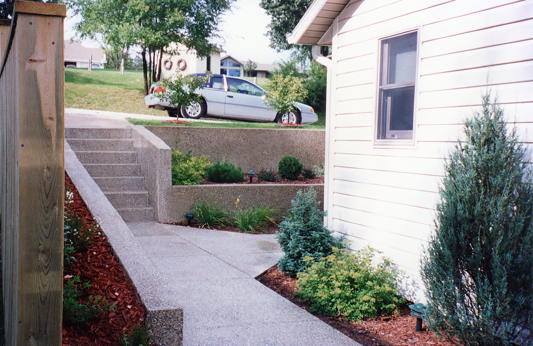 Exposed aggregate concrete custom steps in Cassopolis Michigan